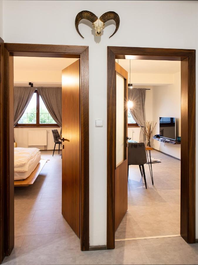 ולקה לומניקה Tatryview Apartments By Kingdubaj Premium מראה חיצוני תמונה